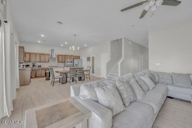 11373 Hidalgo Drive, Socorro, TX 79927