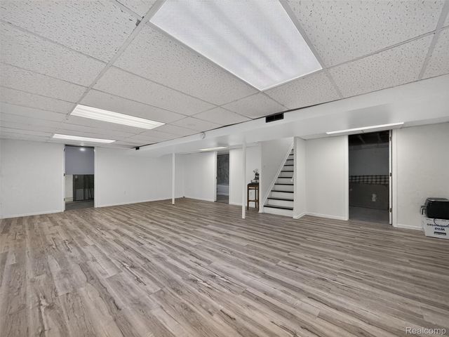 39613 Village Wood Lane, Novi, MI 48375