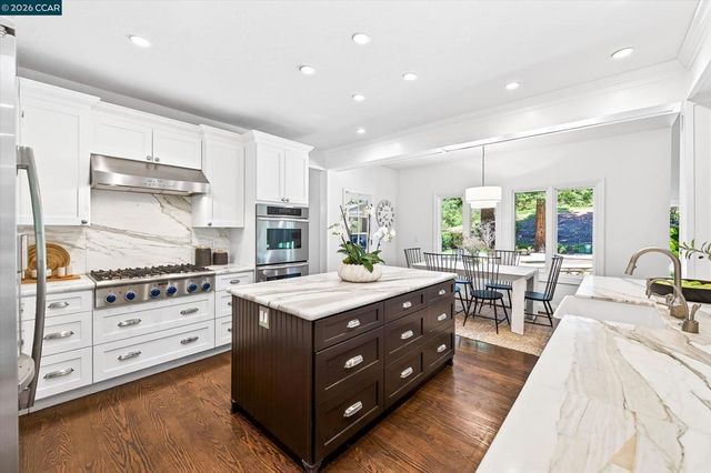 5275 Blackhawk Dr, Danville, CA 94506