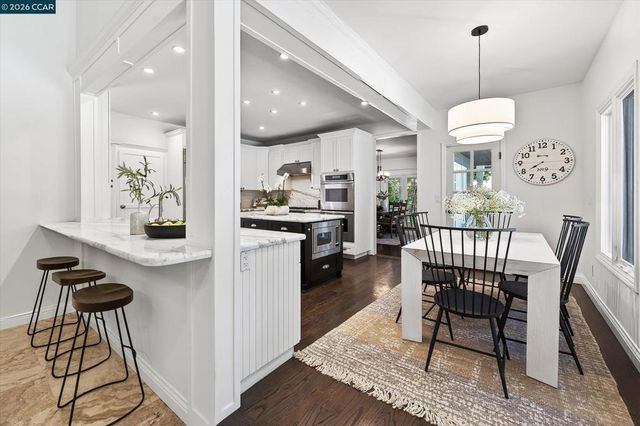 5275 Blackhawk Dr, Danville, CA 94506