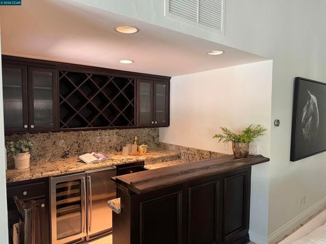 5275 Blackhawk Dr, Danville, CA 94506