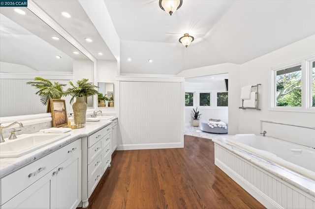 5275 Blackhawk Dr, Danville, CA 94506