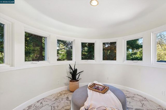 5275 Blackhawk Dr, Danville, CA 94506