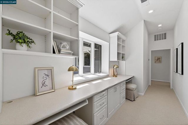 5275 Blackhawk Dr, Danville, CA 94506