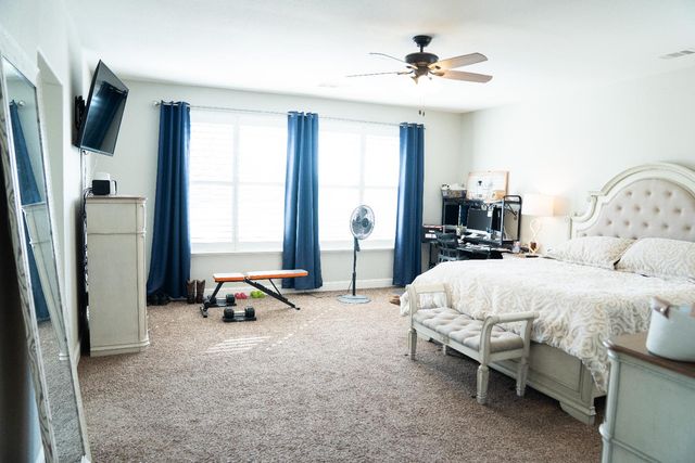 1743 Churchill Downs Cir, Oakdale, CA 95361