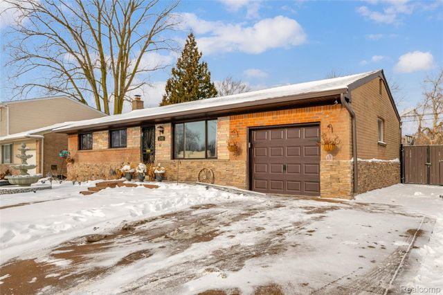 245 N Walnut Street, Mt. Clemens, MI 48043