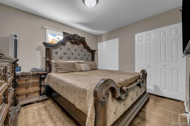 245 N Walnut Street, Mt. Clemens, MI 48043