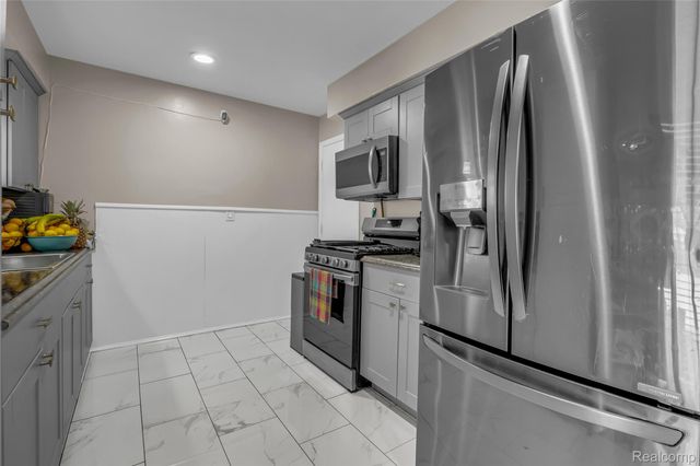 245 N Walnut Street, Mt. Clemens, MI 48043