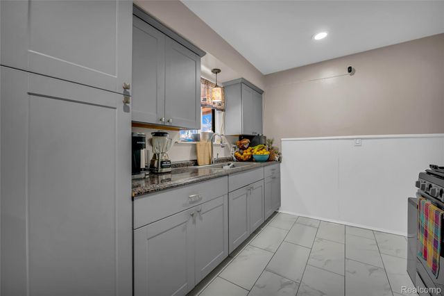 245 N Walnut Street, Mt. Clemens, MI 48043