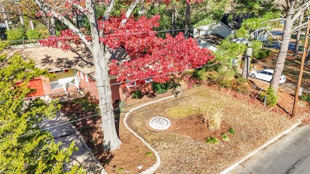 504 Kingston DR, Virginia Beach, VA 23452