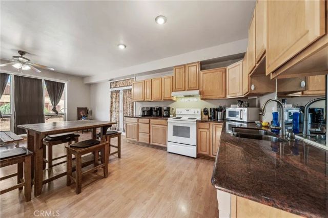 2920 Meadow Creek Road, Clearlake Oaks, CA 95423