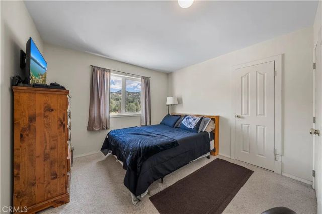 2920 Meadow Creek Road, Clearlake Oaks, CA 95423