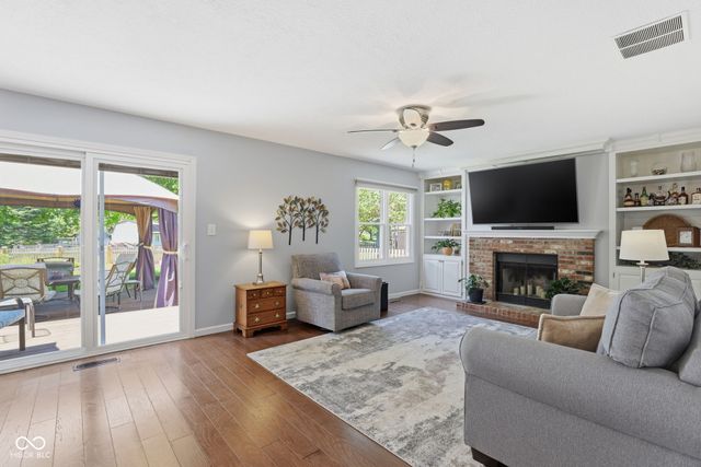 143 Hollowview Drive, Noblesville, IN 46060