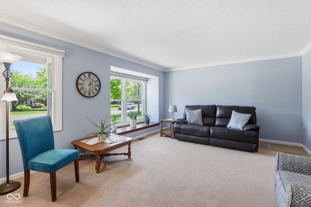 143 Hollowview Drive, Noblesville, IN 46060