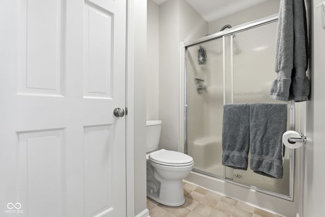 143 Hollowview Drive, Noblesville, IN 46060