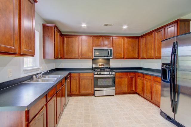 130 Decatur Drive, Summerville, SC 29486