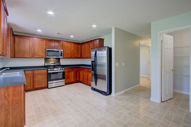 130 Decatur Drive, Summerville, SC 29486