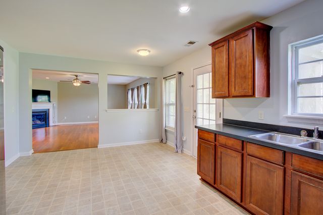 130 Decatur Drive, Summerville, SC 29486