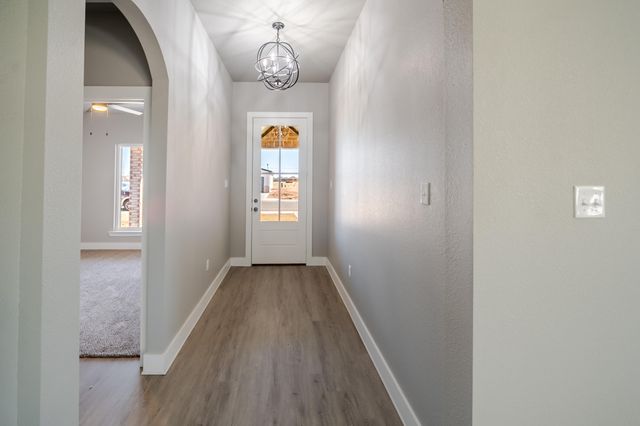 7014 18th Place, Lubbock, TX 79416