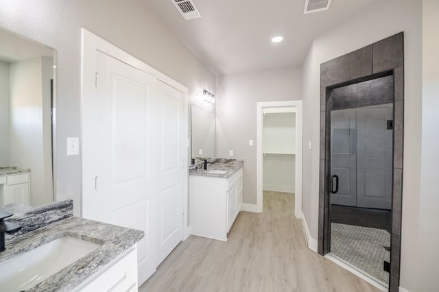 7014 18th Place, Lubbock, TX 79416