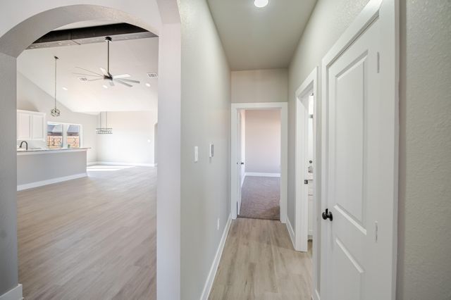 7014 18th Place, Lubbock, TX 79416