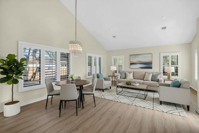 4517 NW NW Fifth Avenue, Boca Raton, FL 33431