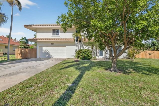 4517 NW NW Fifth Avenue, Boca Raton, FL 33431