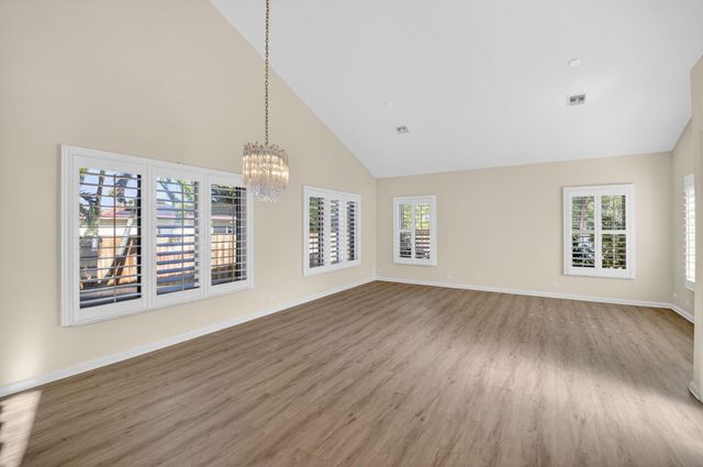 4517 NW NW Fifth Avenue, Boca Raton, FL 33431