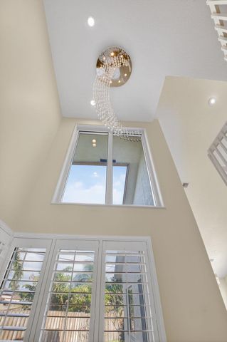 4517 NW NW Fifth Avenue, Boca Raton, FL 33431