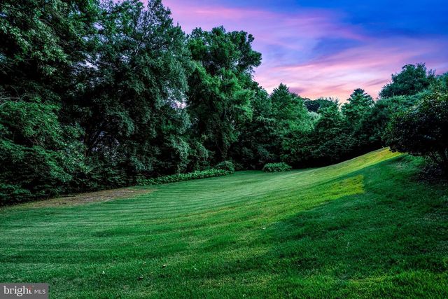 228 BOOTH LN, Haverford, PA 19041