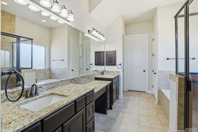 6014 DEWDROP LN, Converse, TX 78109