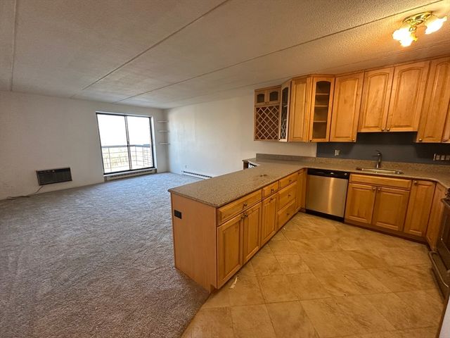 46 Cochituate Rd 408, Framingham, MA 01701