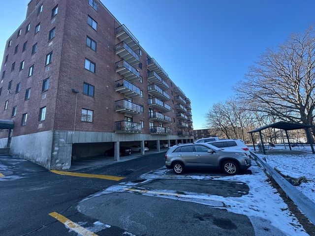 46 Cochituate Rd 408, Framingham, MA 01701