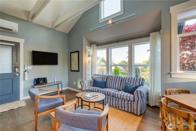 806 NW Alexander Street, Coupeville, WA 98239