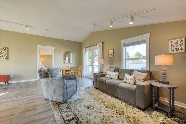 806 NW Alexander Street, Coupeville, WA 98239
