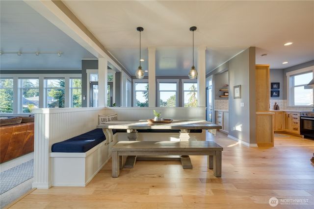 806 NW Alexander Street, Coupeville, WA 98239