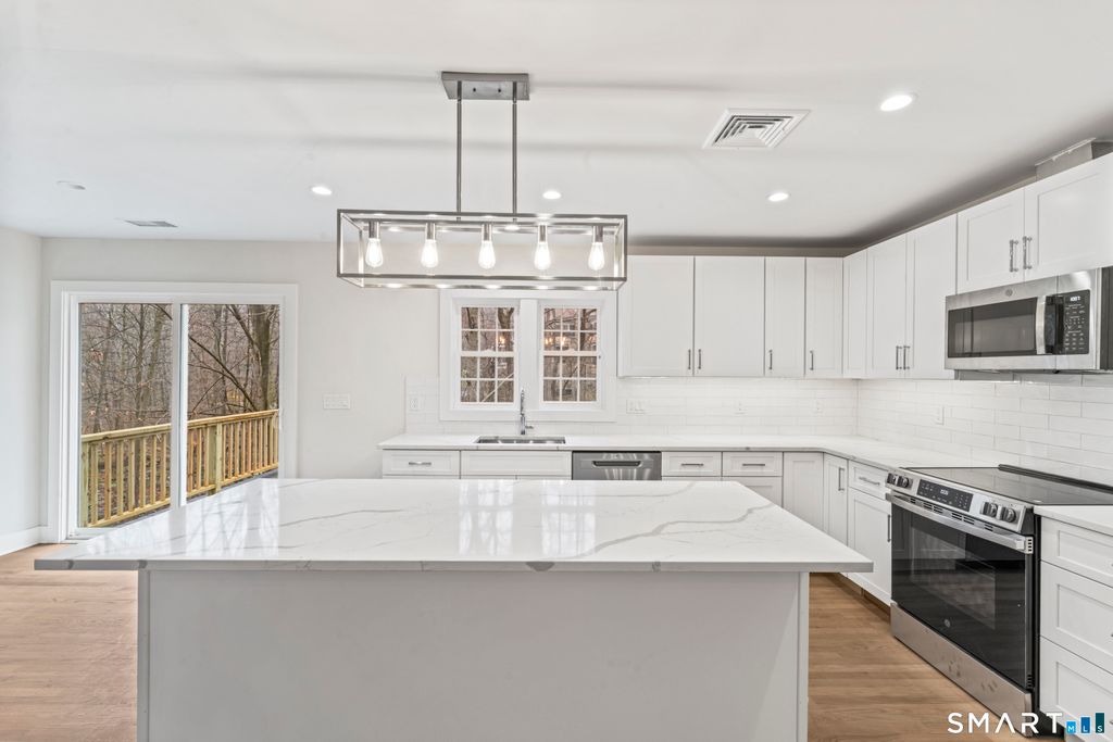 147 Thayer Pond Road, Wilton, CT 06897