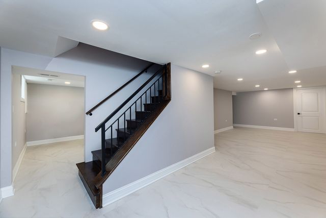 4955 N Delphia Avenue, Norridge, IL 60706