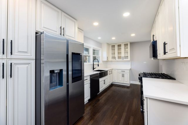 4955 N Delphia Avenue, Norridge, IL 60706