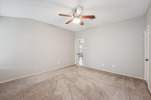 1115 Whitley DR, Leander, TX 78641