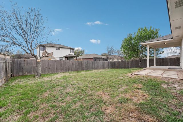 1115 Whitley DR, Leander, TX 78641