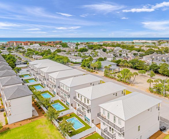 17 Boswells Court, Miramar Beach, FL 32550