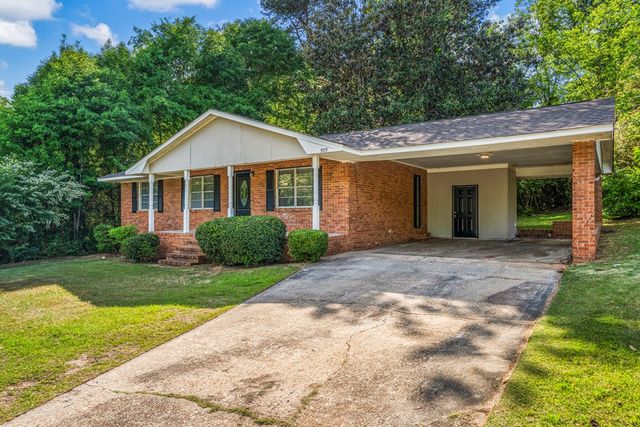 909 28th Avenue, Phenix City, AL 36869