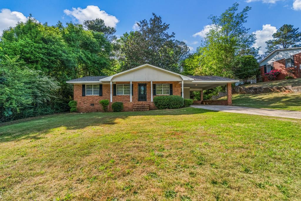909 28th Avenue, Phenix City, AL 36869