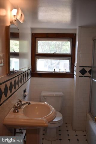 64 FLEETWOOD RD, Fleetwood, PA 19522