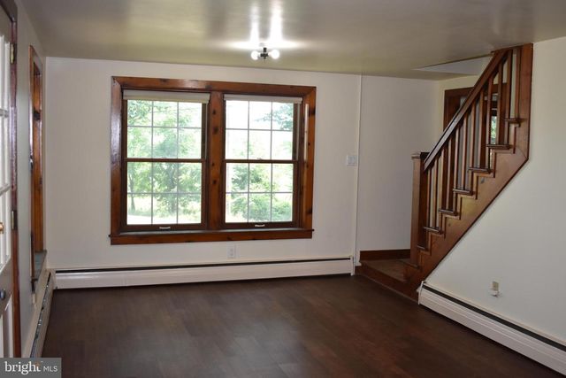 64 FLEETWOOD RD, Fleetwood, PA 19522