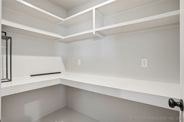 17910 S 46th East Avenue, Bixby, OK 74008