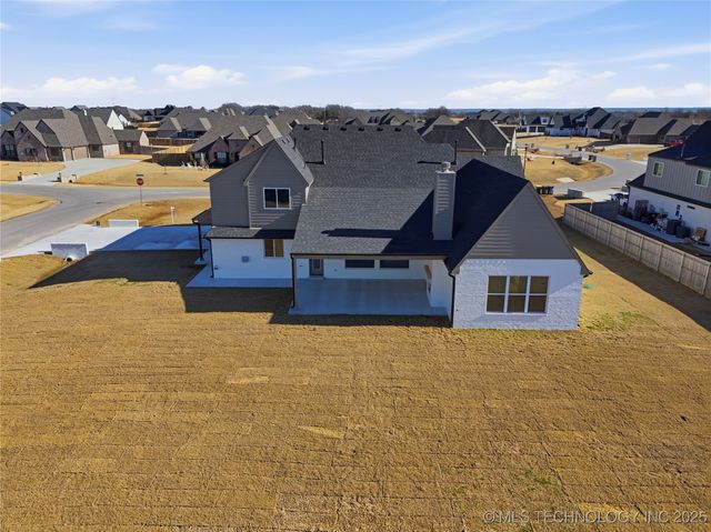 17910 S 46th East Avenue, Bixby, OK 74008