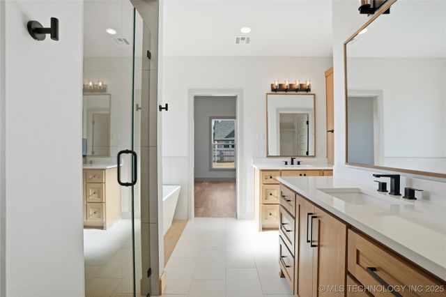 17910 S 46th East Avenue, Bixby, OK 74008