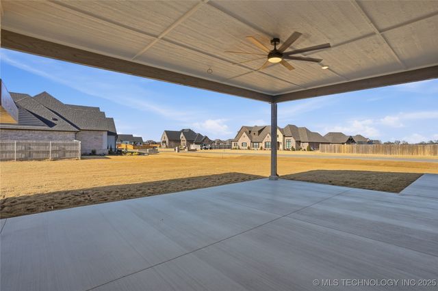 17910 S 46th East Avenue, Bixby, OK 74008